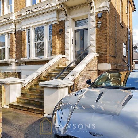 Stylish Living By Lawsons - 3 En Suites Windsor Extérieur photo
